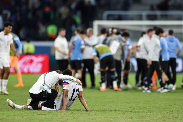 球产业更健 球产业更健